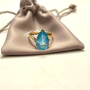 Vintage 14 kt Clyde Duneier Blue Topaz and Diamond Ring.